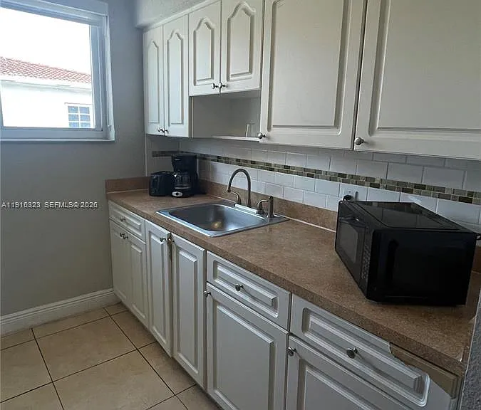 8100 Harding Ave #513 — Photo 18