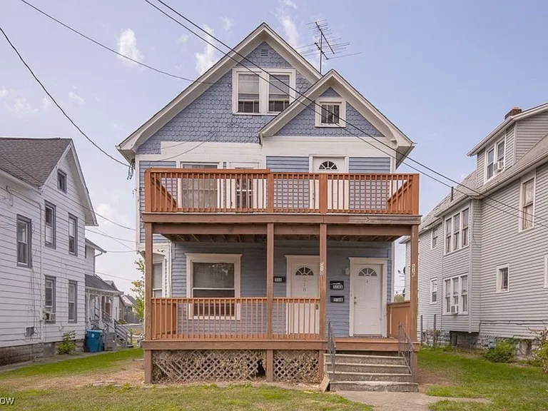 518 Washington Ave #1 — Photo 1