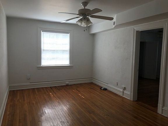 2nd image of 4213 Grove Ave APT 8