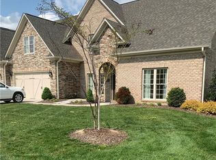 2708 Croquet Cir, High Point, NC 27262