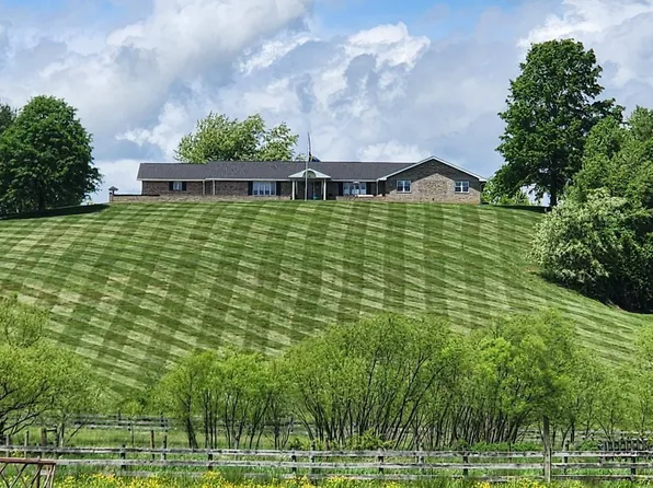 567 Meadland Rd, Flemington, WV 26347