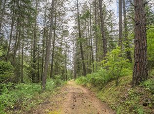 22 N Madison Rd, Mead, WA 99021
