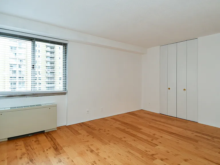 4515 Willard Ave #1201S — Photo 22