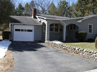 164 General Patton Dr, Naugatuck, CT 06770