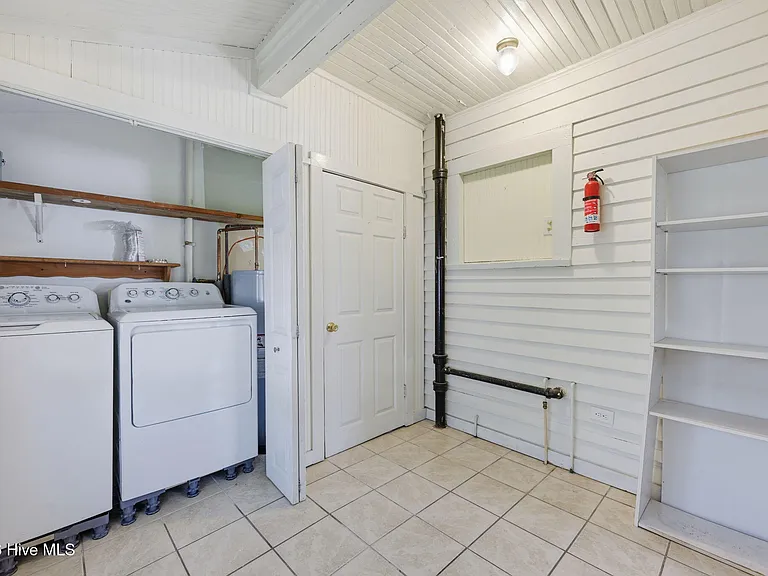 1304 Stallings Pkwy — Photo 18