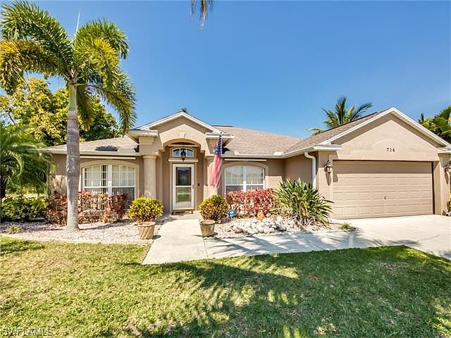 1st image of 714 SE 8th Pl