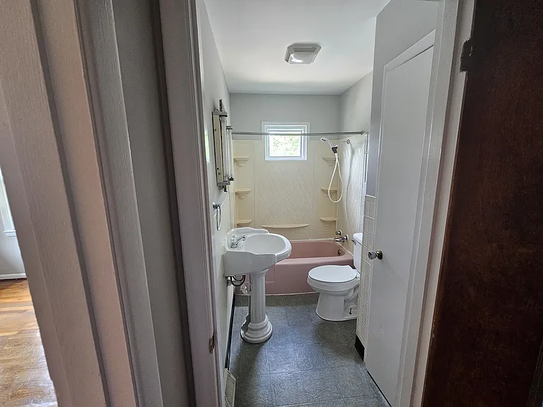 108 Divins Ct — Photo 7