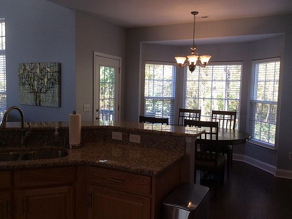 Eat in Kitchen
