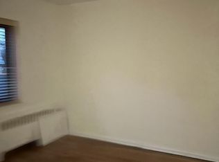 207 Bedford Ave, Bellmore, NY 11710