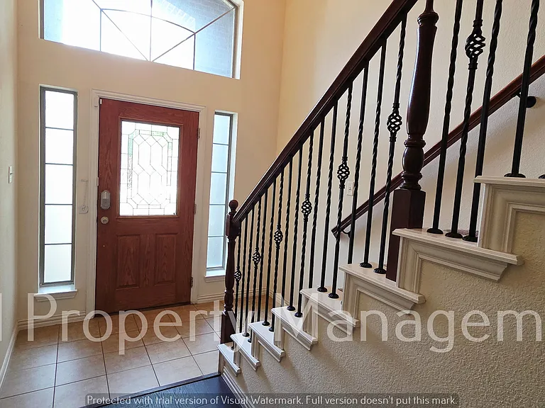 3676 Vienna St — Photo 3