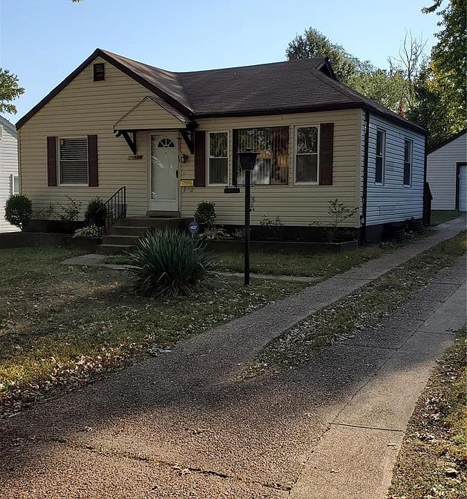 1st image of 7820 Bloom Dr