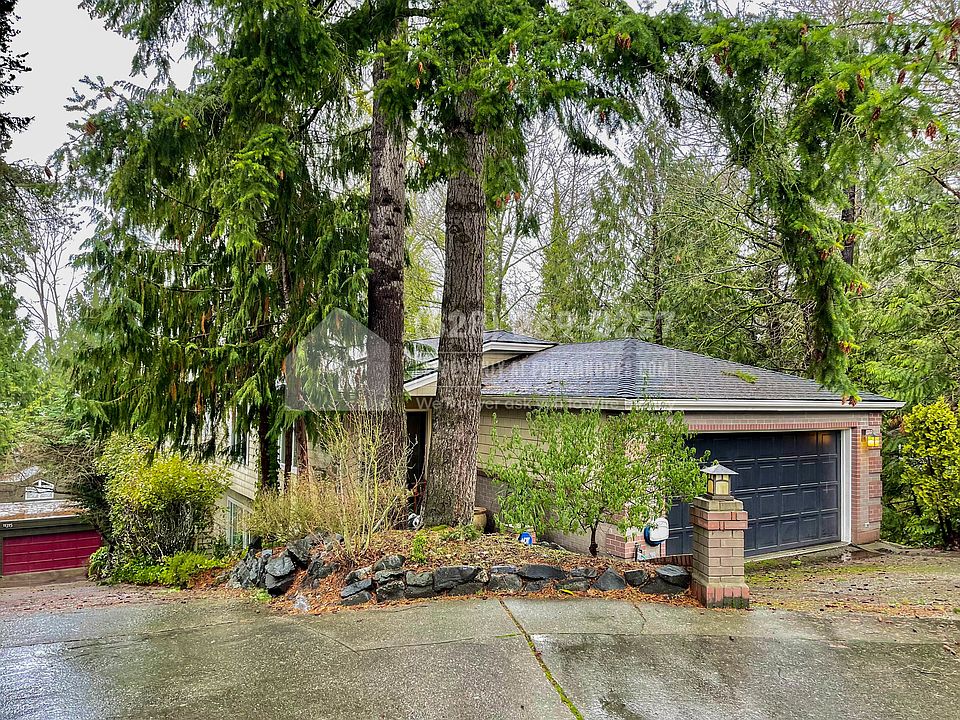 1st image of 11317 100th Ave NE #A