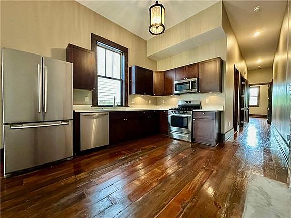 5th image of 2225-27 S Liberty St #2227