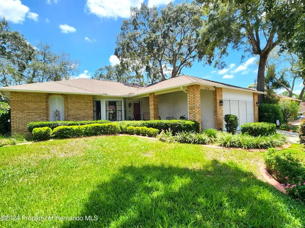 2176 Carriage Ln, Spring Hill, FL 34606