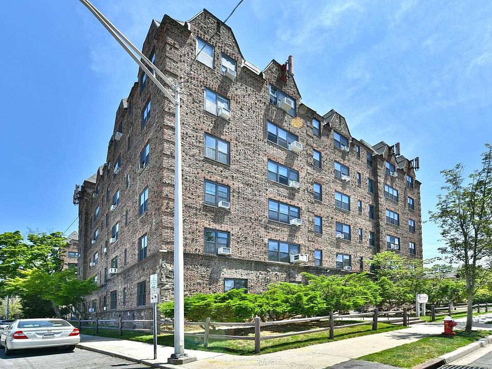 1st image of 141 Wyckoff Pl APT 3E