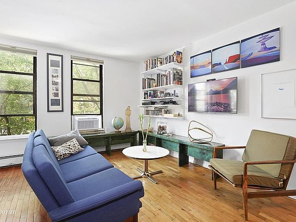 2nd image of 78 President St #14A1