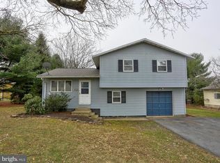 106 Landis Valley Rd, Lititz, PA 17543