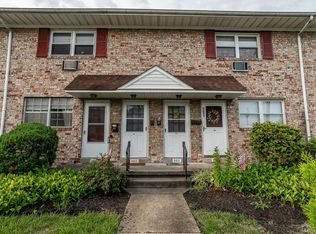 200 W Main St #402, Maple Shade, NJ 08052