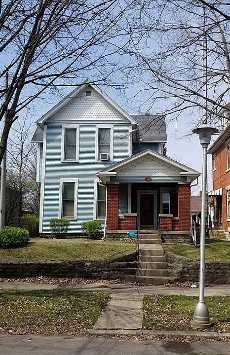 1st image of 220 S 15th St