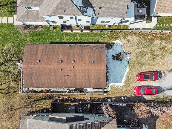 4th image of 914 Montrose Ave Lot 99