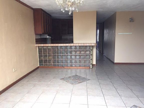 2nd image of P3 Calle F
