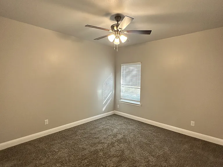 2307 McDougal St — Photo 8