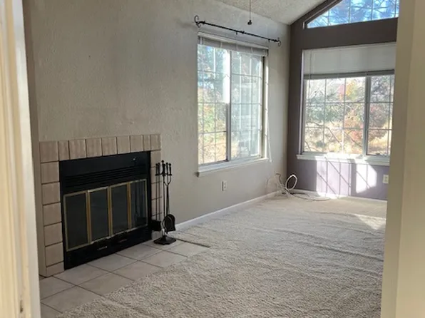 4084 S Carson St Unit B, Aurora, CO 80014