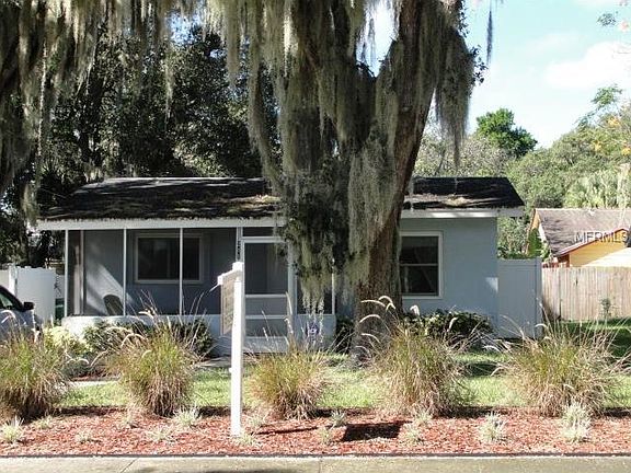 2nd image of 211 12th Ave S