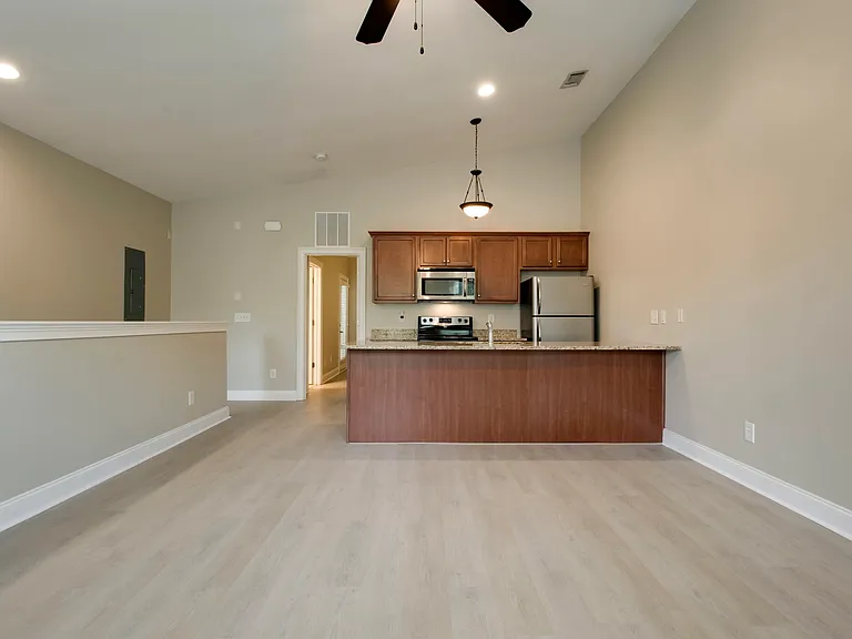 3120 Long Blvd #B — Photo 10