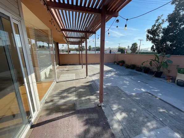 1701 W 37th Pl, Los Angeles, CA 90018