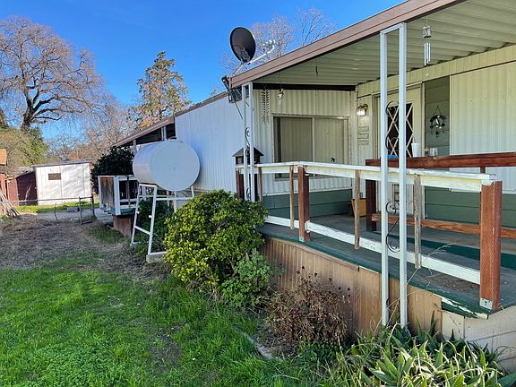 2nd image of 7722 Sherwood Blvd