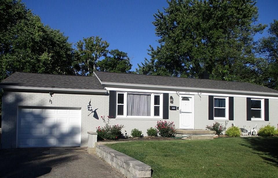 1st image of 2555 Beechcrest Dr