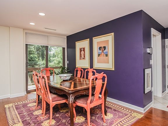 5th image of 210 Nahanton St APT 407