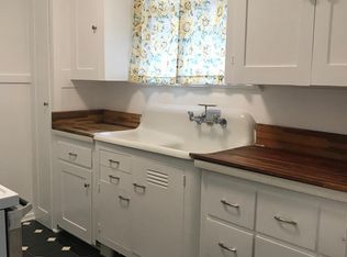 1349 Chestnut St, Redding, CA 96001