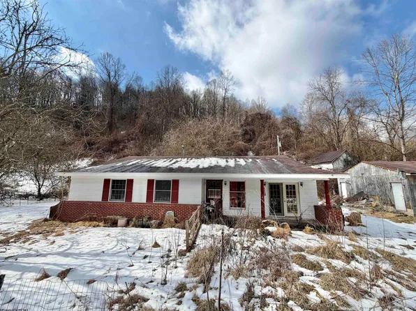 3938 Saint Clara Rd, Alum Bridge, WV 26321