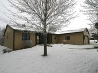 800 28th St, Spirit Lake, IA 51360