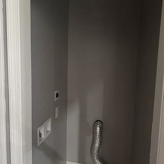 71 Hillberg Ave #1 — Photo 6