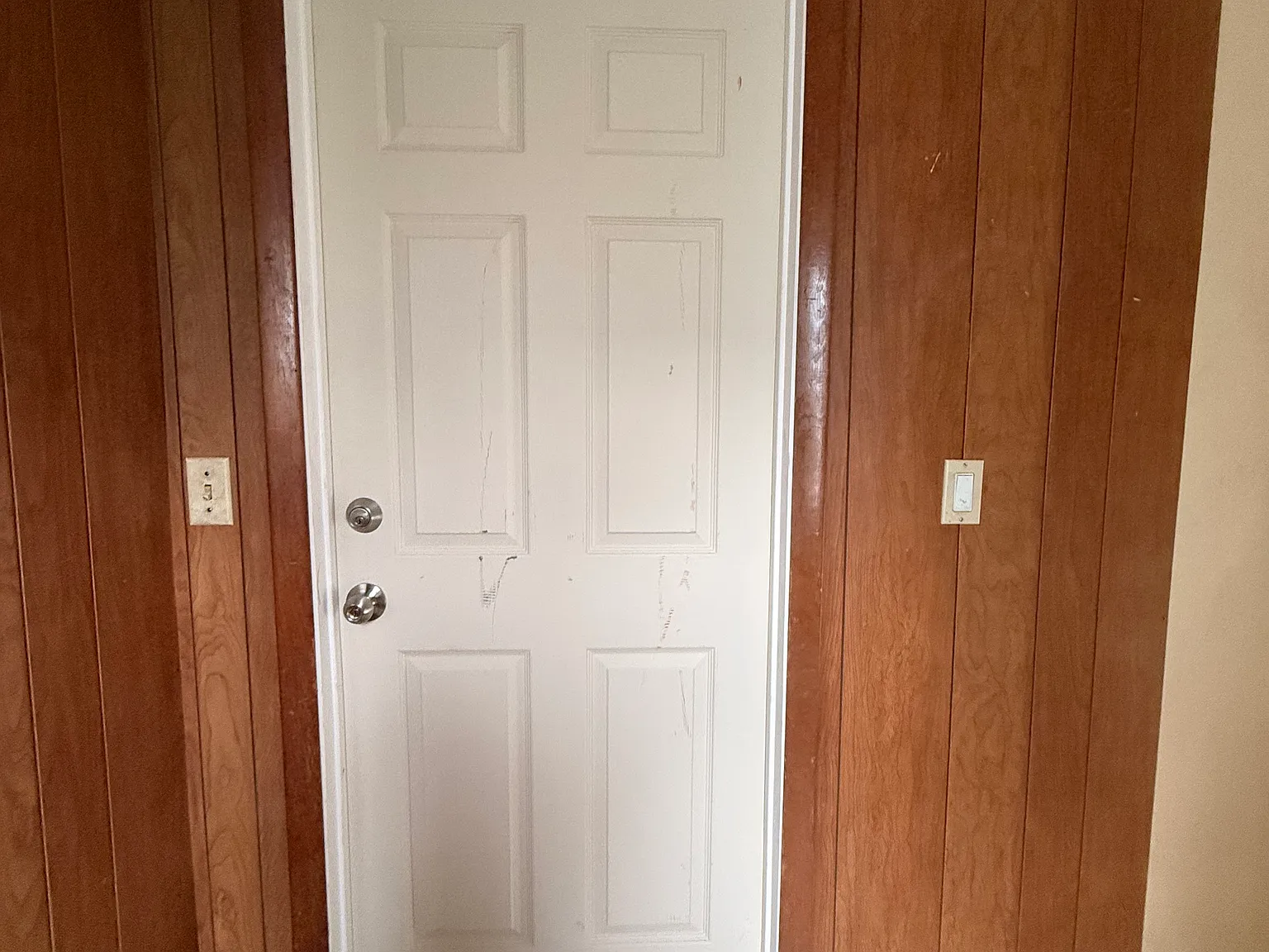 2 bed, 850 sqft, $1,400 — Photo 2