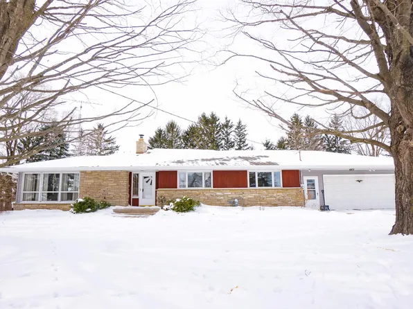 N252 County Rd S, Kewaskum, WI 53040