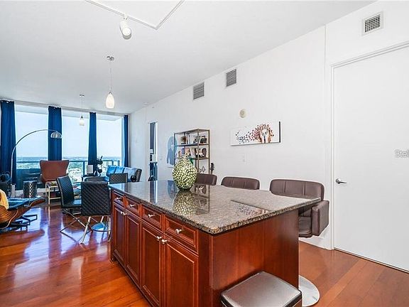 5th image of 150 E Robinson St Unit 2510