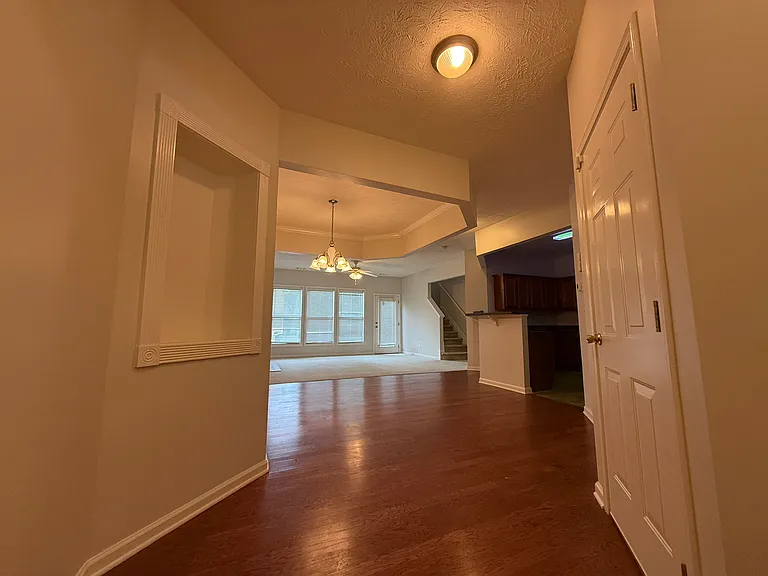 6083 Allpoint Way — Photo 2