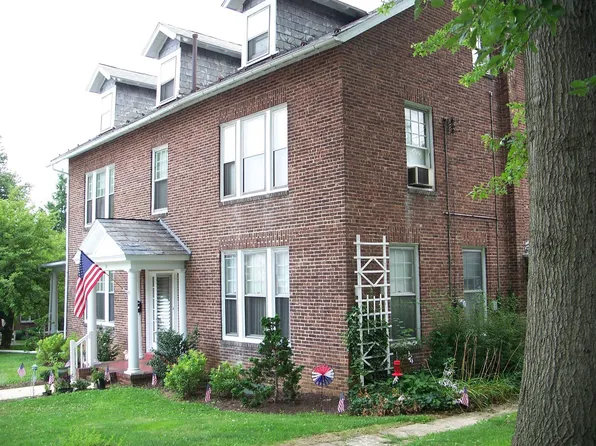 51 S 11th Ave, Coatesville, PA 19320