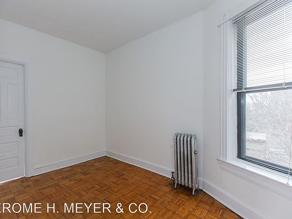 4th image of 540 W Armitage Ave APT 3W