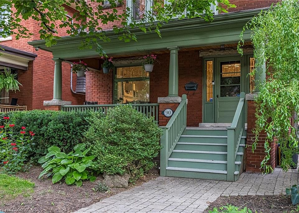 1st image of 90 Blake St