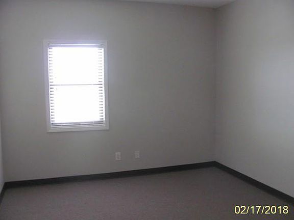 4th image of 7111 Halcyon Park Dr Ste H