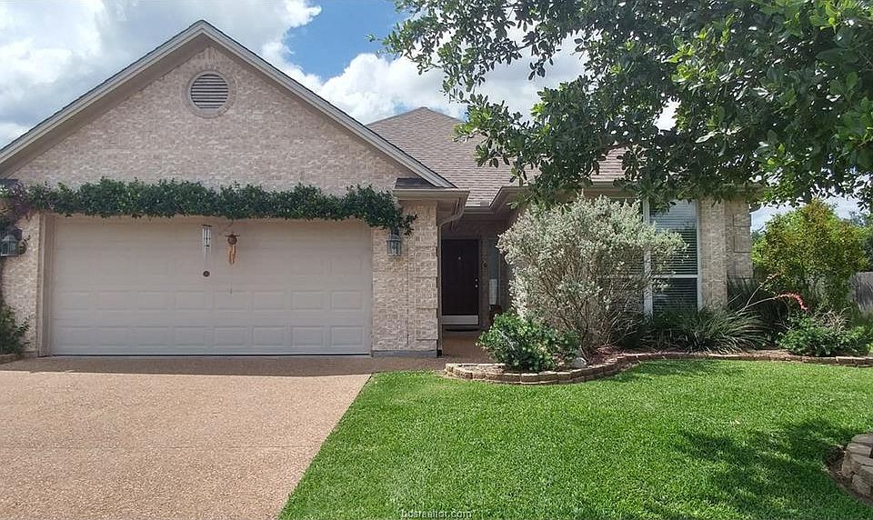 1st image of 213 Karten Ln