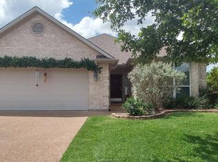 213 Karten Ln, College Station, TX 77845
