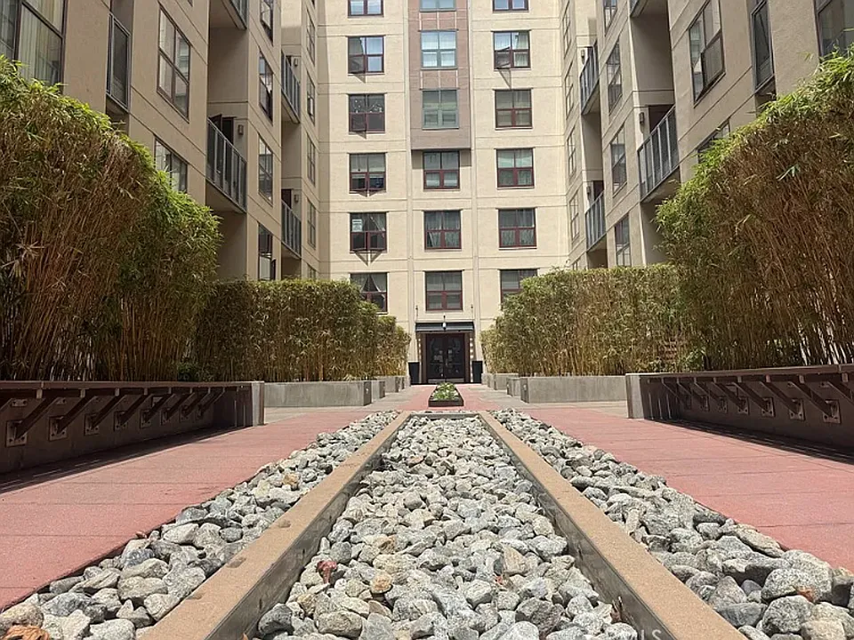 1150 J St #311