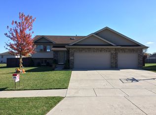17533 Susan Ln, Lowell, IN 46356