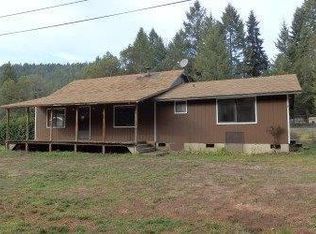 3079 Reuben Rd, Glendale, OR 97442